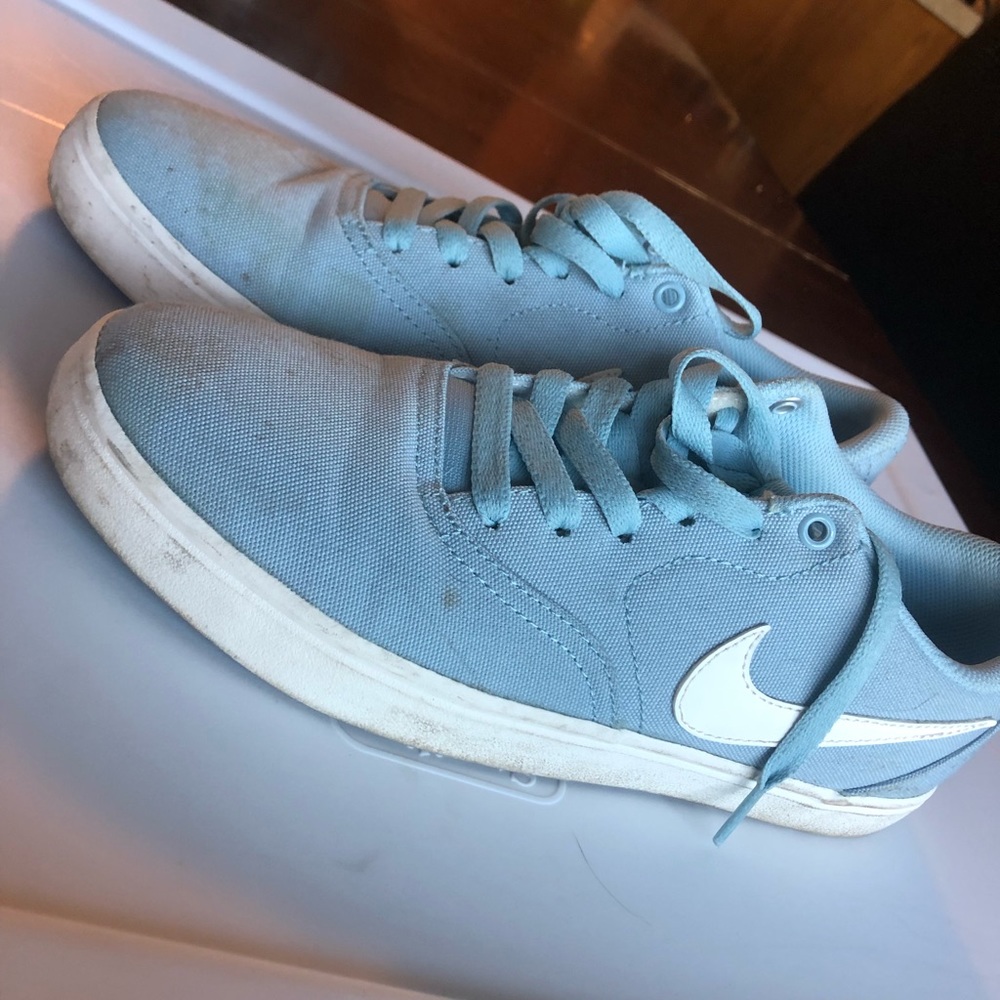 Women’s Nike SB Size 8.5